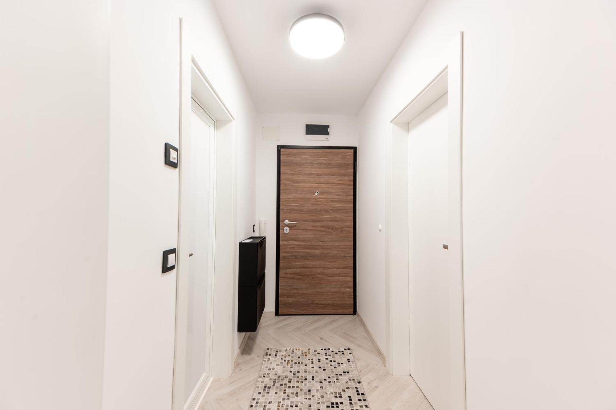 Central View Apartment 1 บลาโกเอฟกราด ภายนอก รูปภาพ